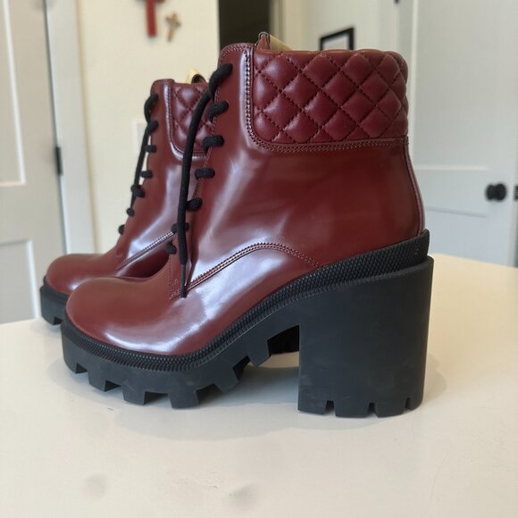 Gucci Red Quilted Lace Up Ankle Combat Boots NEW - Picture 6 of 14